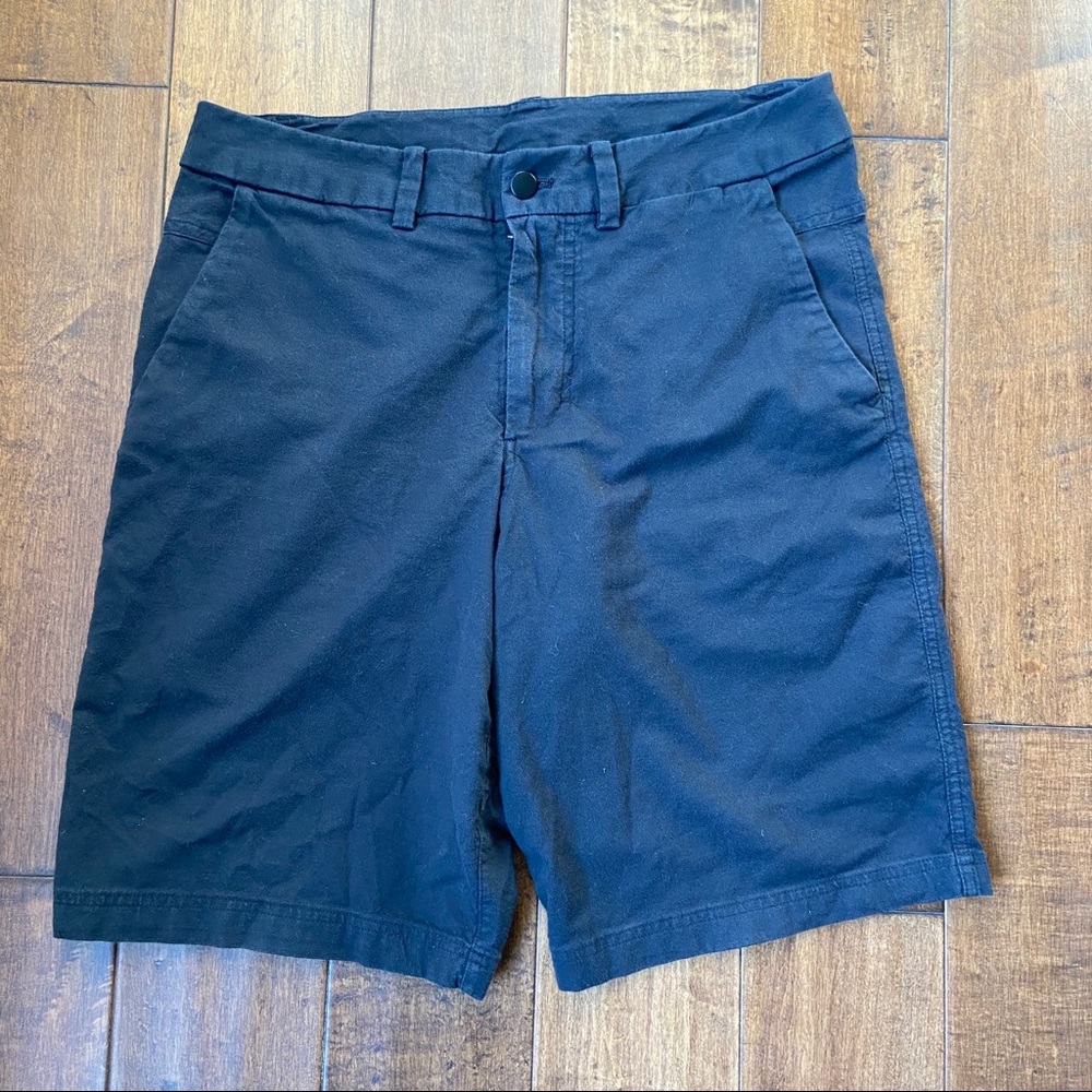 Lululemon black shorts - 34